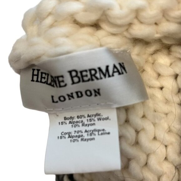 Helene Berman London knitted hat with gorgeous, large pom-pom. - Picture 4 of 8